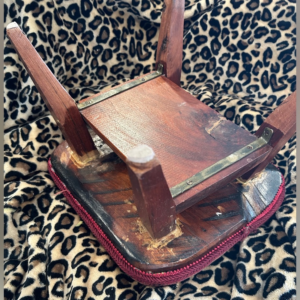 Antique Primitive HEAVY Sturdy Footstool 12x11x9 - Picture 12 of 15